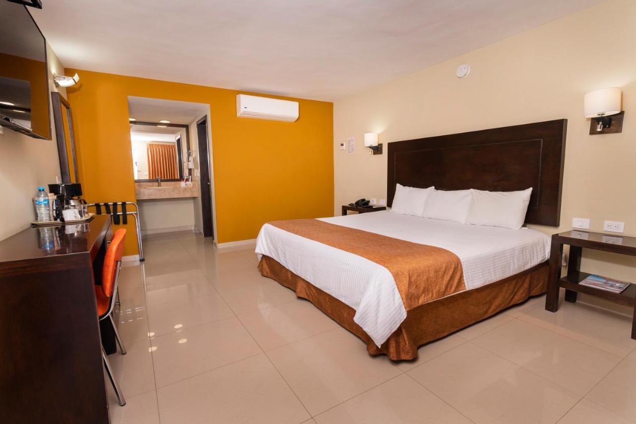 El Camino Hotel & Suites Heroica Caborca Eksteriør billede