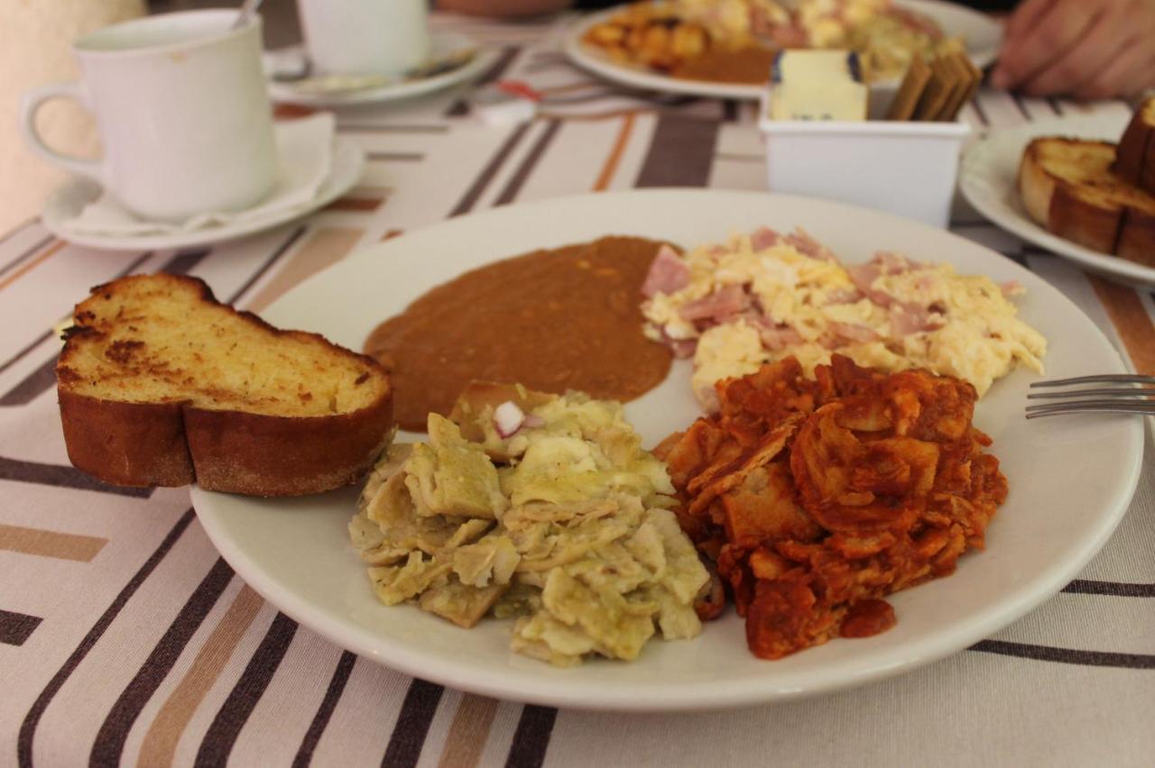 El Camino Hotel & Suites Heroica Caborca Eksteriør billede